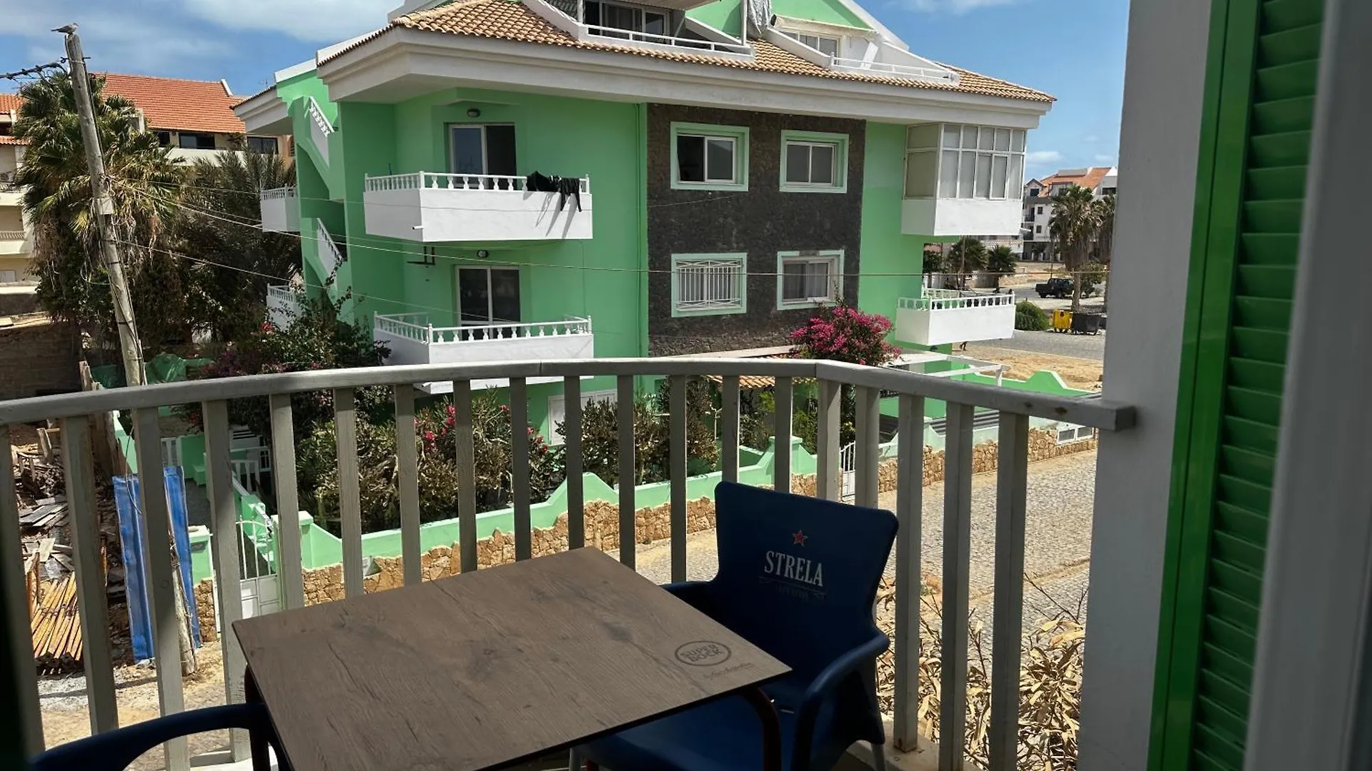 Leme Bedje - By Bobbywashere Santa Maria Apartment