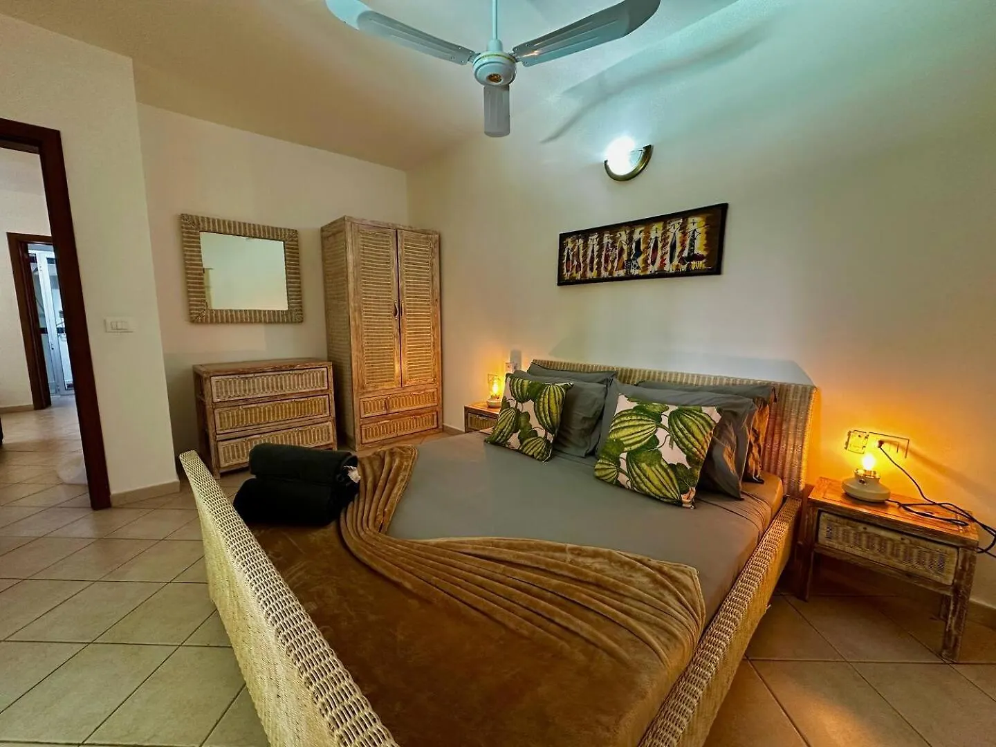 Leme Bedje - By Bobbywashere Santa Maria Apartment