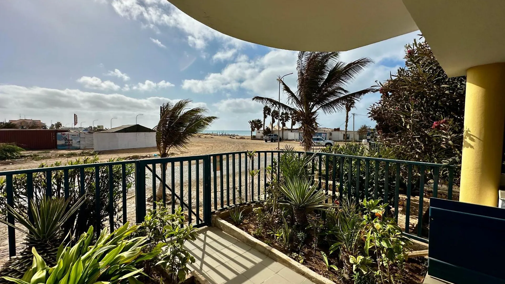 Leme Bedje - Pool, WiFi&Beachfront Santa Maria 0*,  Kaapverdische Eilanden